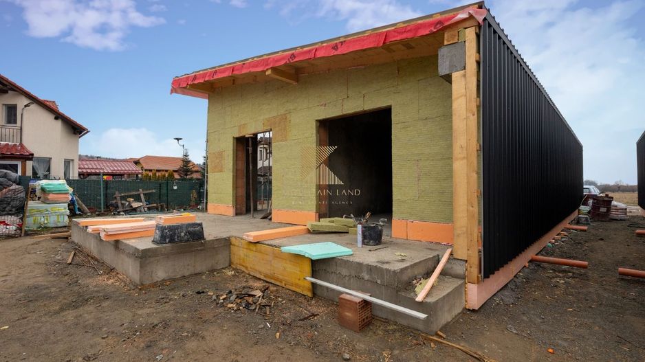 Casă premium la poalele Munților Piatra Craiului și Bucegi - Poză 20