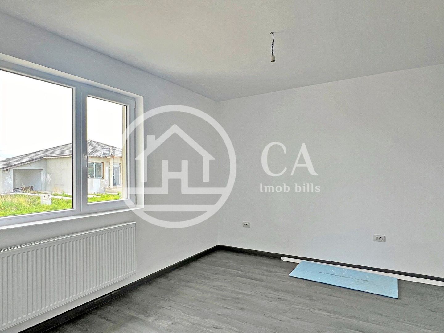 Casa de vânzare cu 4 camere in Sântandrei, Bihor - Poză 2