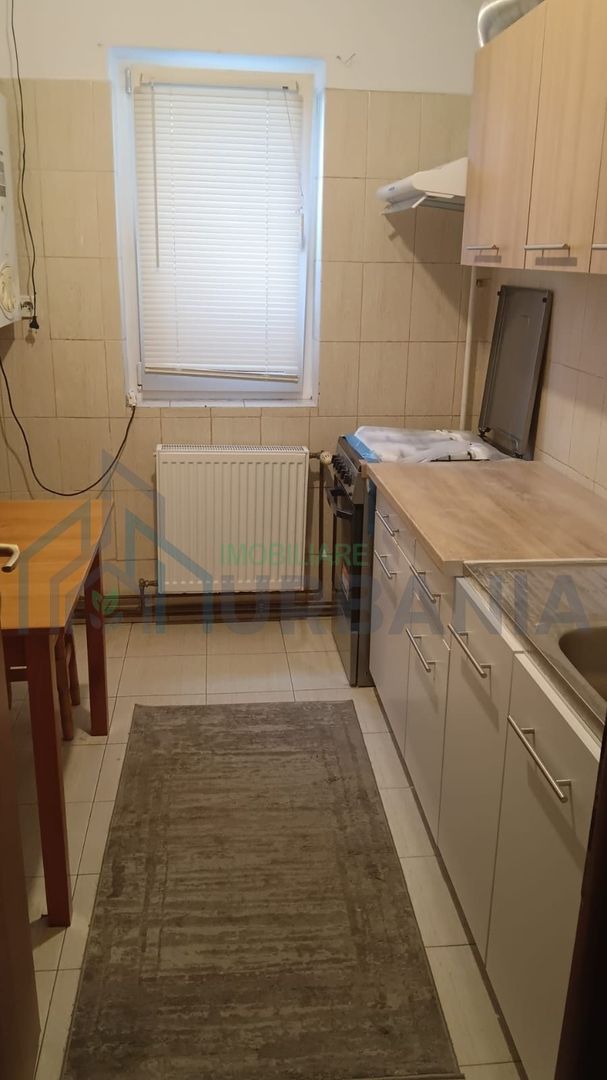 Apartament de închiriat, 2 camere, zona Alexandru cel Bun, lângă Biserica Sf. Nectarie - Poză 3