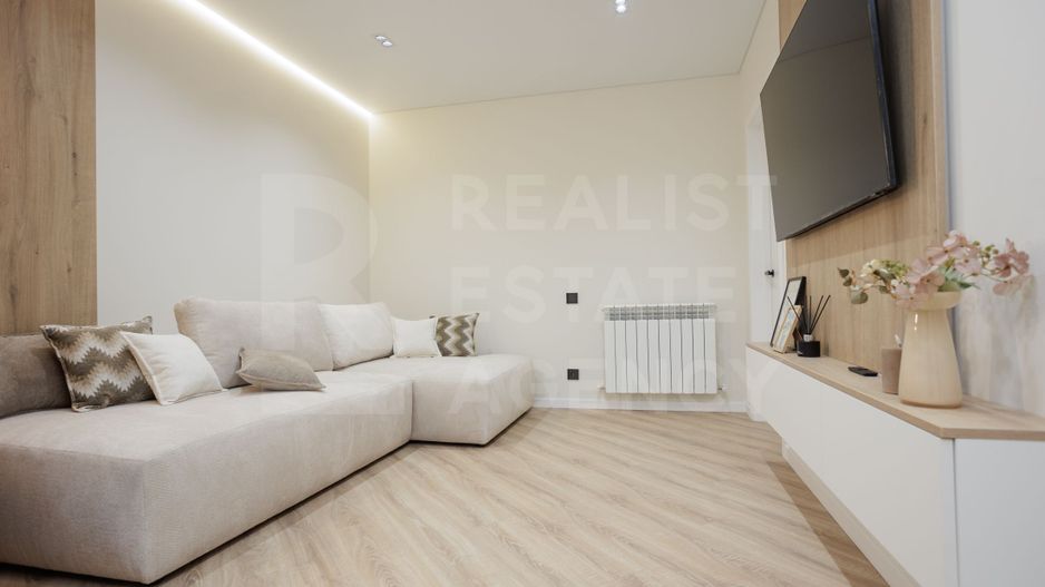 Vânzare, apartament 2 dormitoare,saloncomplexul Exfactor, Vasile Lupu - Poză 11