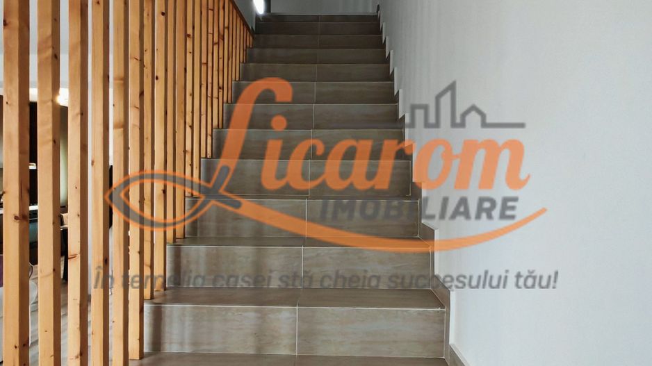 COMISION 0 . Vila LA CHEIE - IZVOR TARLUNGENI - P+E ,4 CAMERE. - Poză 17