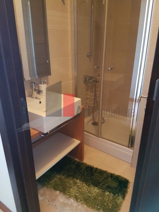 3 Camere Vitan Mall - Poză 5