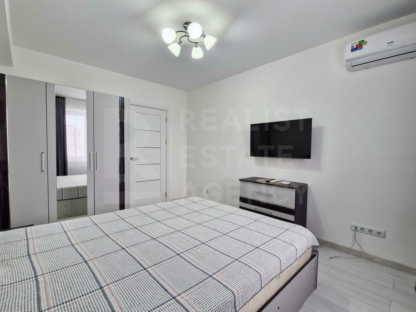 Chirie apartament 1 camera, srt. Nicolae Testemițanu, Botanica - Poză 2