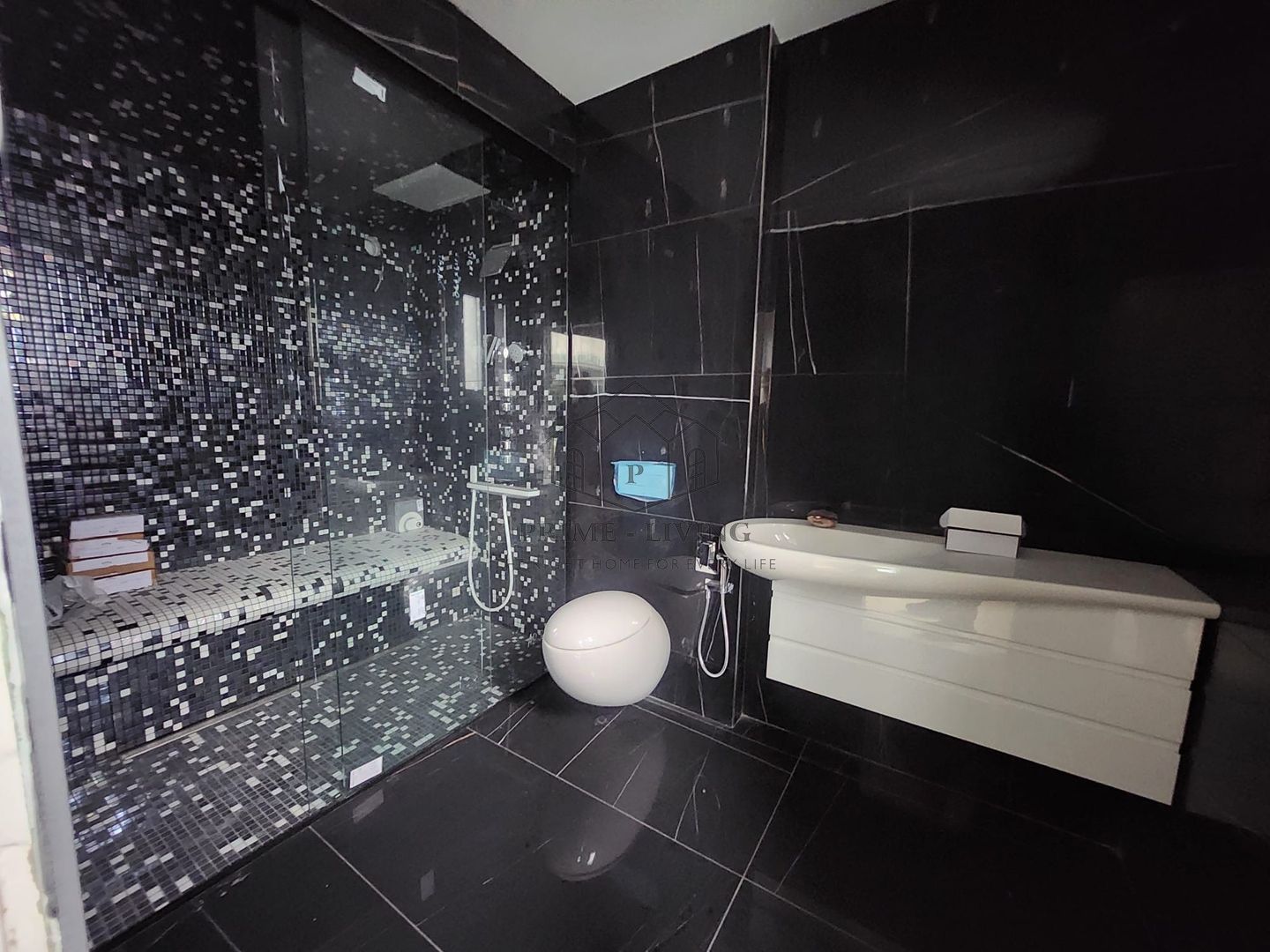 APARTAMENT SUPERB CU 4CAMERE LA INCHIRIERE IN COMPLEX LAGUNA RESIDENCE - Poză 7