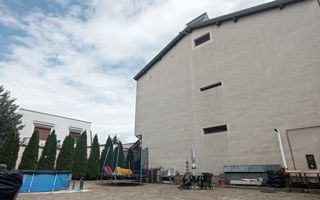 Casa unifamiliala pretabil sediu firma în cartierul  Vatra Luminoasa - Poză 3