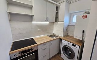 Apartament cu 2 Camere, Etaj Intermediar, Zonă Ultracentrală - Poză 4