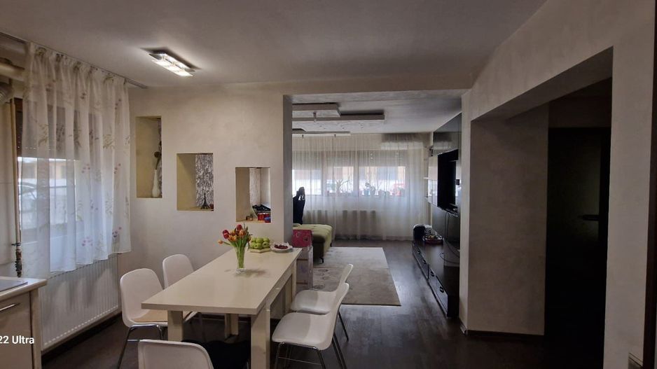 Giroc-Aleea cu plopi | 3 Camere | Curte comuna | Mobilat si utilat | Loc parcare - Poză 2