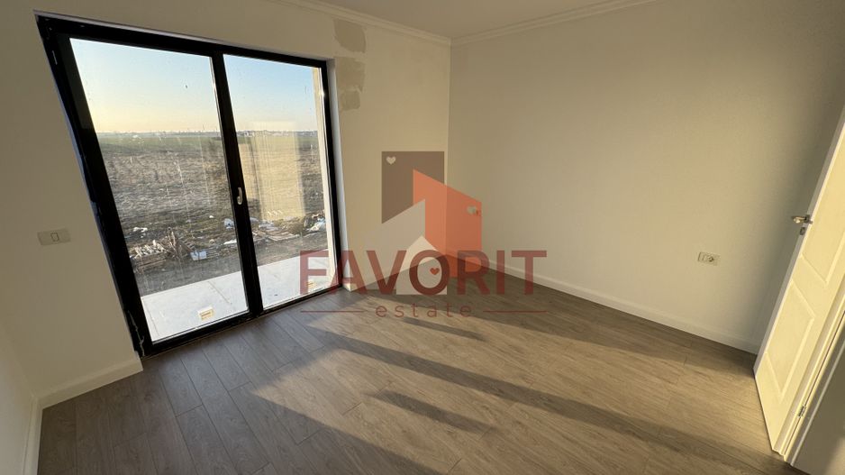 Comision 0%. Panouri si pompa de caldura. Despartit prin camera tehnica - Poză 20