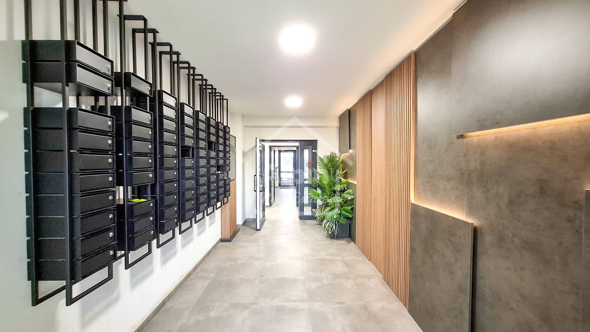 Apartament Tip Studio Tractorul - Poză 2