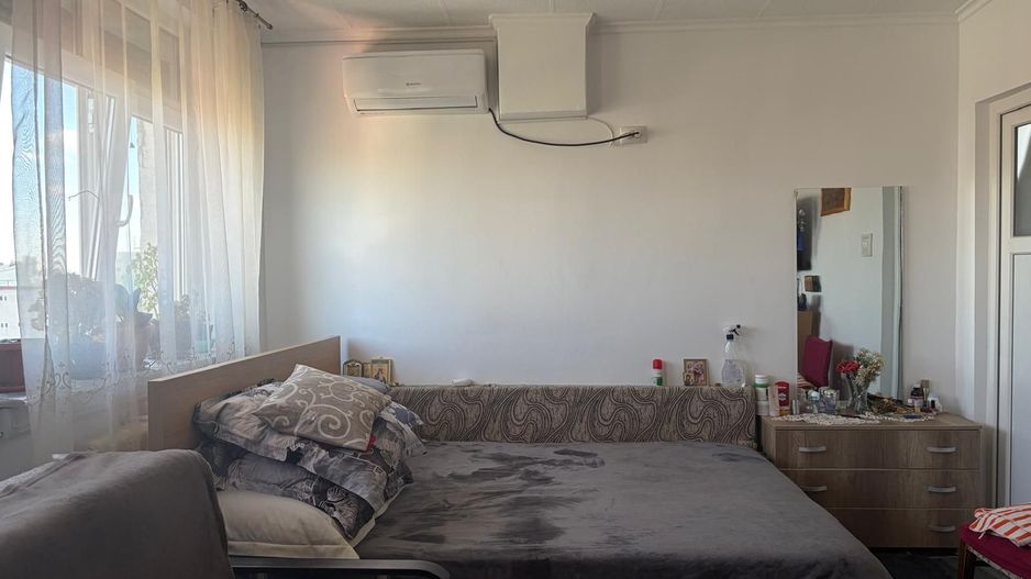 Garsoniera spatioasa cu boiler electric, Mihalache-1 Mai - Poză 4