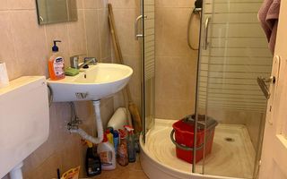 Apartament 2 camere Piata Revolutiei -decomandat, etajul 1 - Poză 5