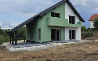 Casa Individuala cu 5 camere si 500 mp de curte, in Selimbar - Poză 1