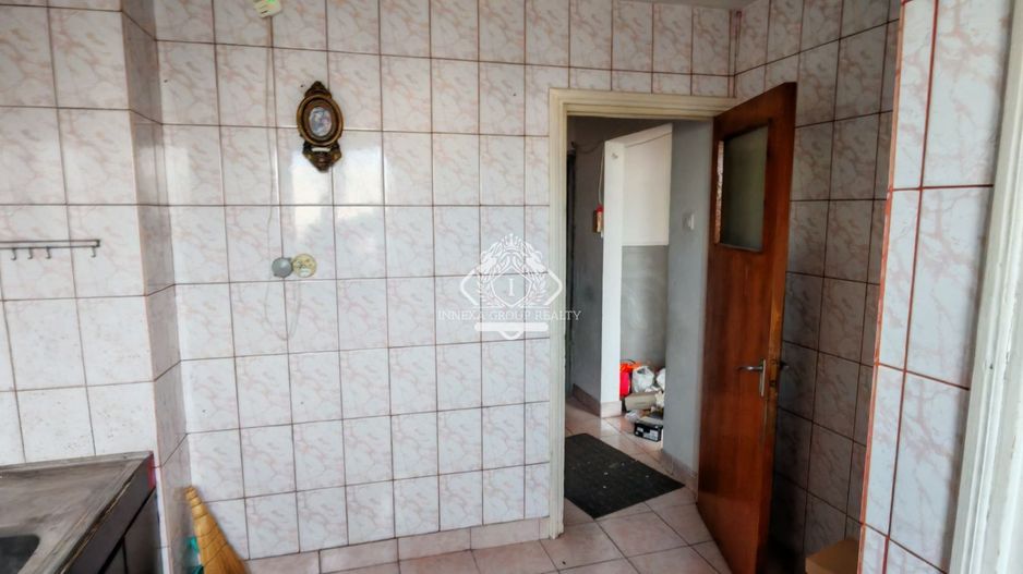 Apartament 2 camere - decomandat - necesita renovare I Titan - Poză 3