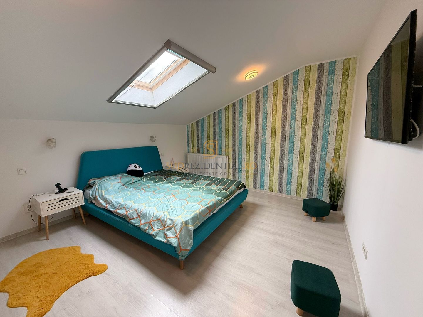 Vila insiruita mobilata si utilata / 4 camere/ 3 Bai / Curte proprie - Poză 17