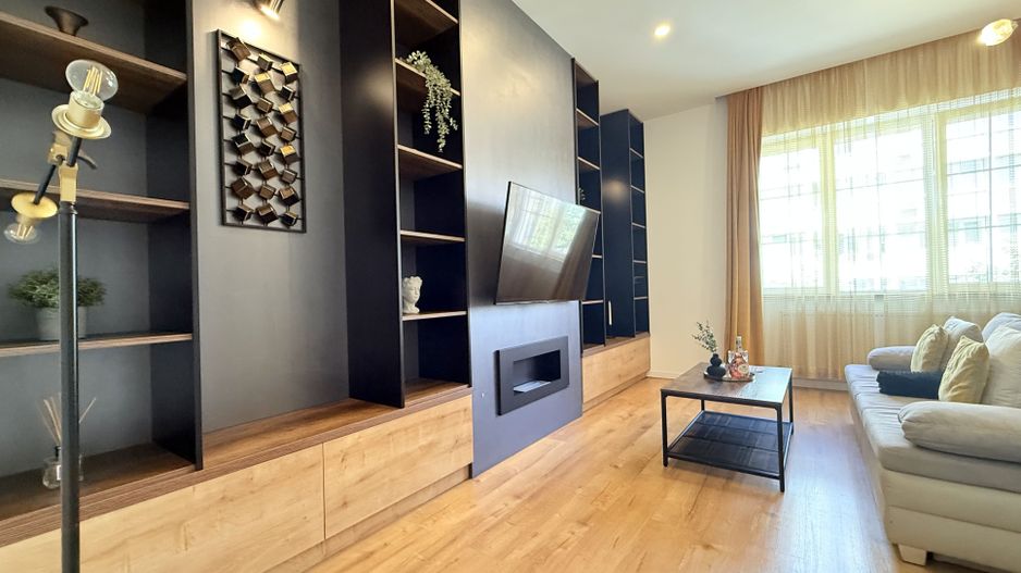 Apartament 2 camere, elegant si spațios, in Piața Victoriei - Opera - Poză 1