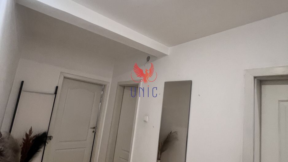 Decomandat, stradal, Calea Bucuresti etaj 1 - Poză 69