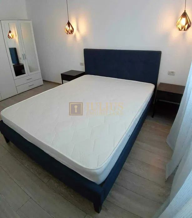 BrayTim/Giroc, ideal pentru un cuplu, centrala proprie, loc de parcare - Poză 1