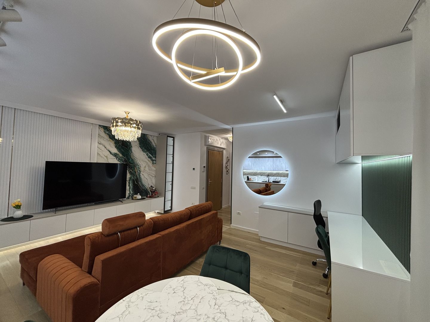 Apartament 2 camere la 10 minute de Piață Victoriei - Poză 3