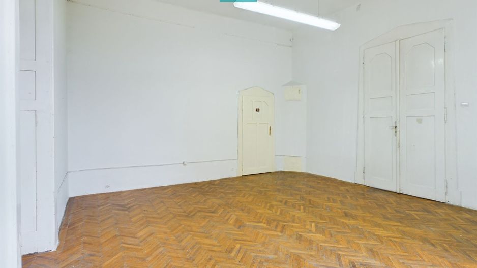 Apartament de închiriat – 3 camere, zonă centrală - Poză 5