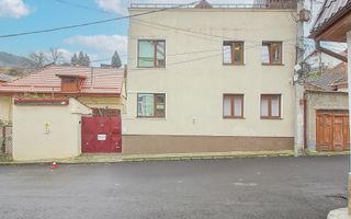 Casa cu 5 studiouri independente, terasa rooftop, vedere montana - Poză 5