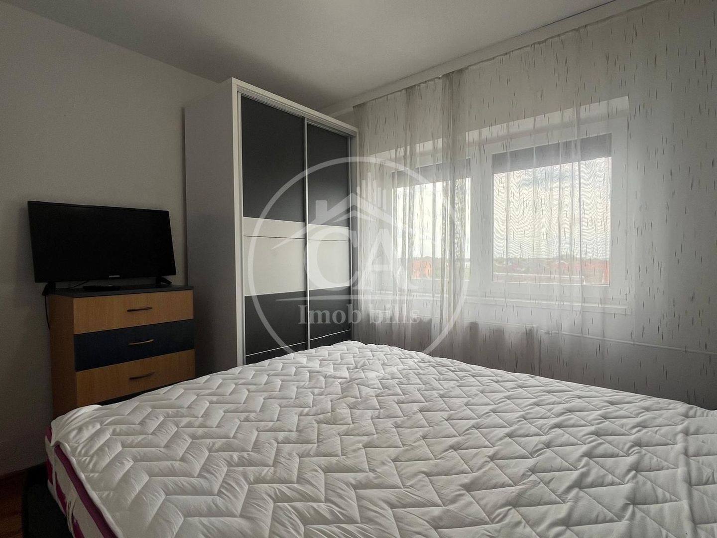Apartament de închiriat cu 3 camere în zona Nufărul, Oradea - Poză 2