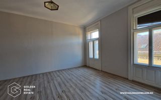 Apartament 3 camere renovat, ultracentral, etaj 3, cladirea Catedralei Catolice - Poză 4
