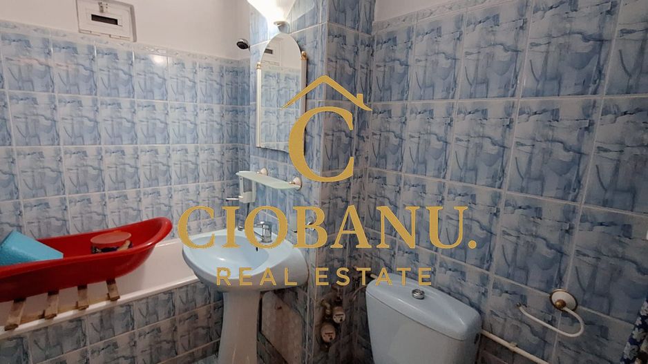 Apartament 3 camere etaj 2/4 DECMOMANDAT zona Rovine - Poză 6