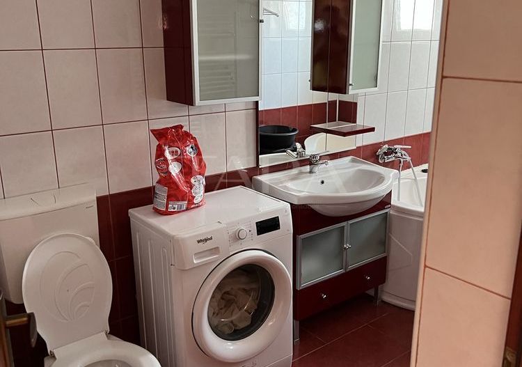 Apartament spațios, balcon și parcare, Mănăștur. - Poză 5