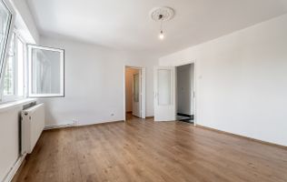 Apartament 2 camere Ultracentral, bvd Revolutiei, Arad - COMISION 0