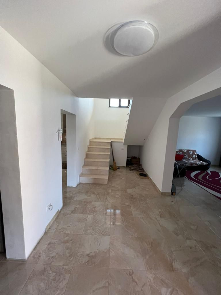 CASĂ INDIVIDUALĂ P+M, teren aferent 500 mp, zona SATU NOU - MUNTENI de SUS; - Poză 8