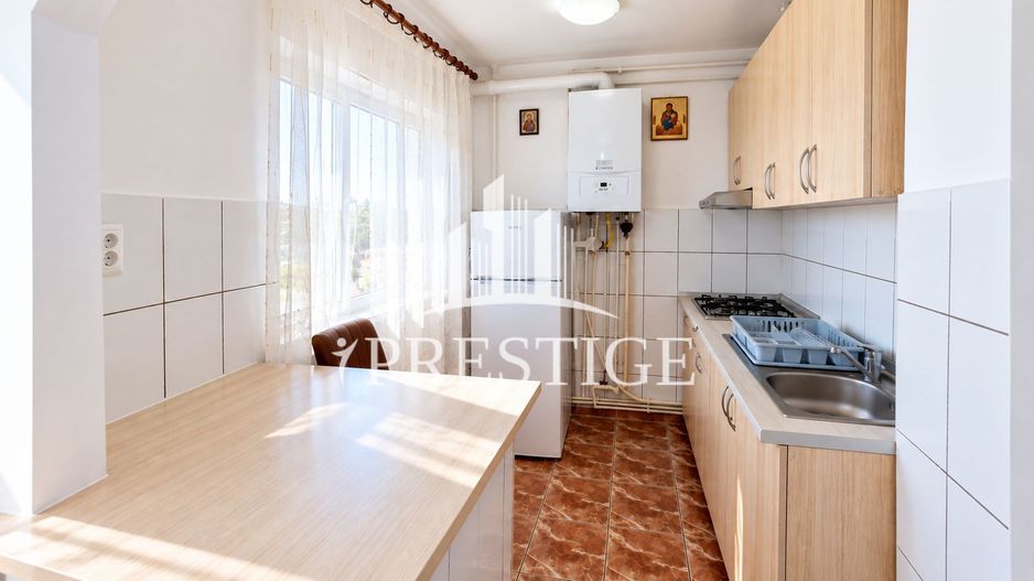 GARSONIERĂ MOBILATĂ | ETAJ 1 | BALCON+BOXĂ | VASILE AARON - OMV - Poză 4