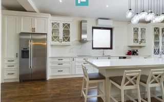 Vilă la sol cu 3 camere în Pârneava - Poză 4