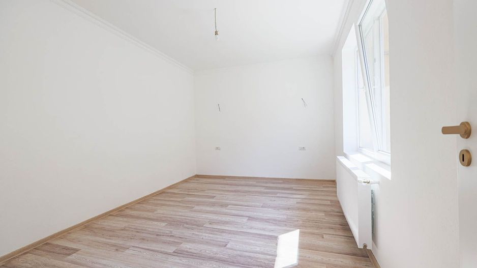 REPOZITIONARE PRET! Apartament renovat complet – str. Mărășești - Poză 4