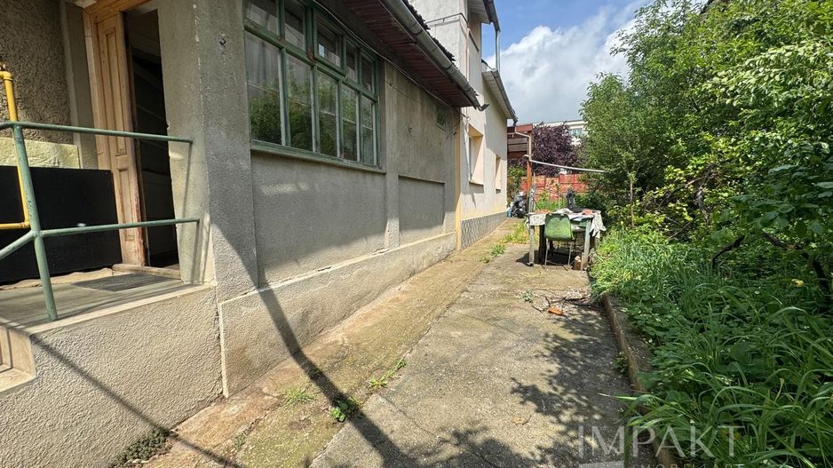 Casa cu teren generos in cartierul 'Intre Lacuri'!!! - Poză 19