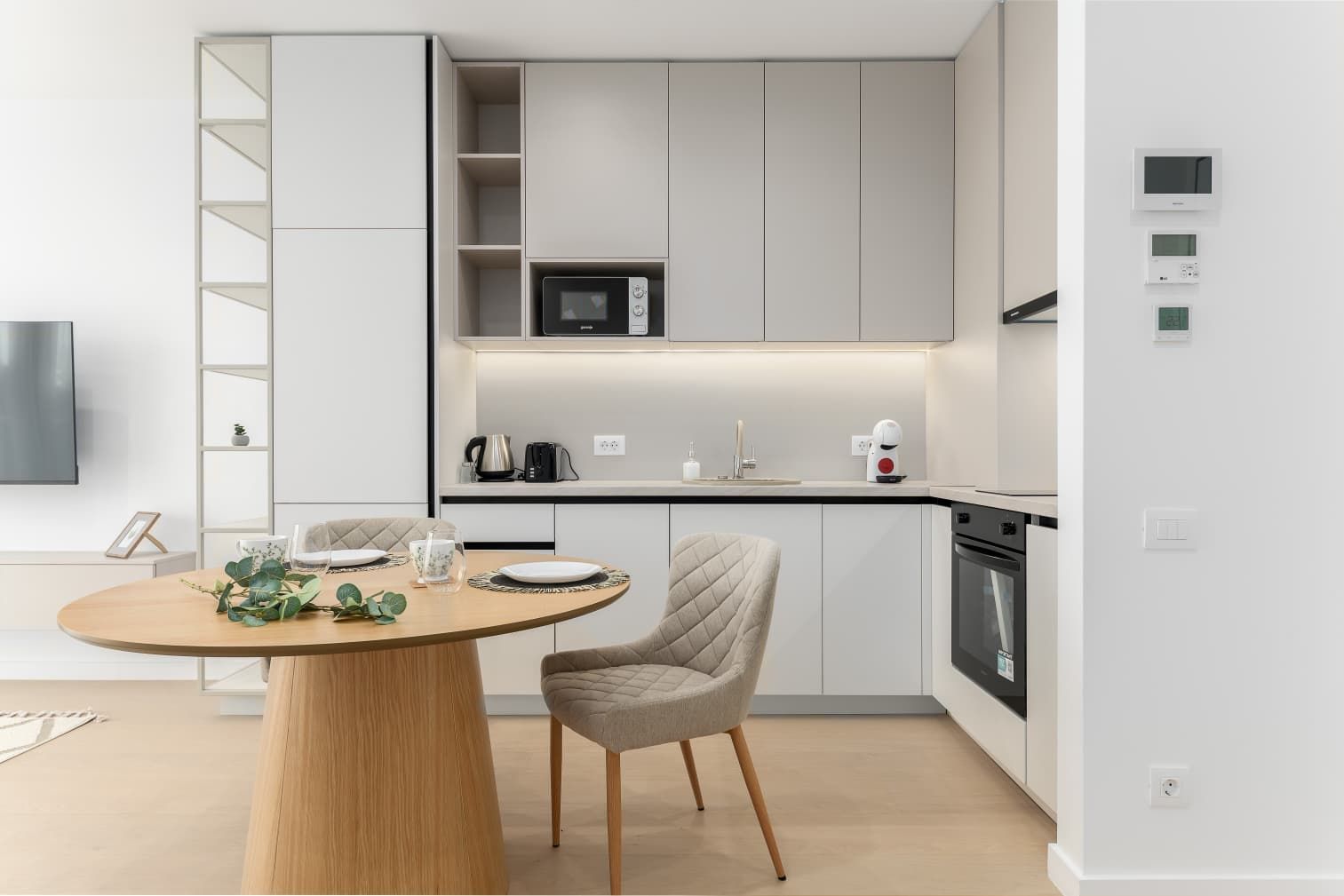 Aviatiei Tower I 2 camere I terasa I piscină interioară - Poză 3