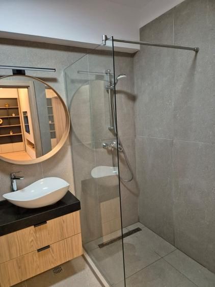 Particular inchiriez apartament - Poză 12