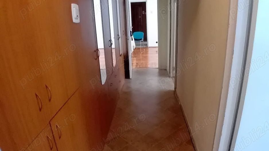 Apartament 3 camere, Micro16, Complex Siret - Poză 5