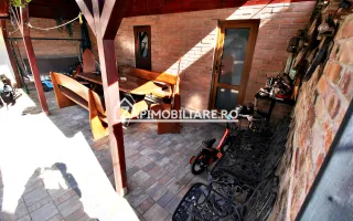 Casa 6 camere, 150mp.utili,527mp teren, zona semicentral - Poză 15