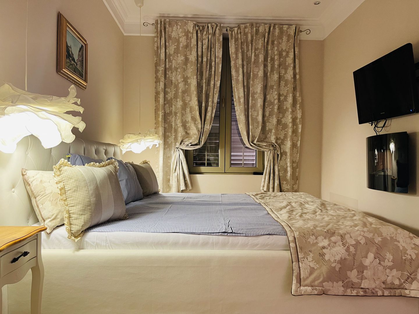 Casa superba in Dumbravita, langa Padure | Curte, Terasa si Garaj - Poză 22