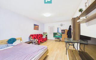 Casă P+E cu două apartamente, zona Drăgășani - Poză 10