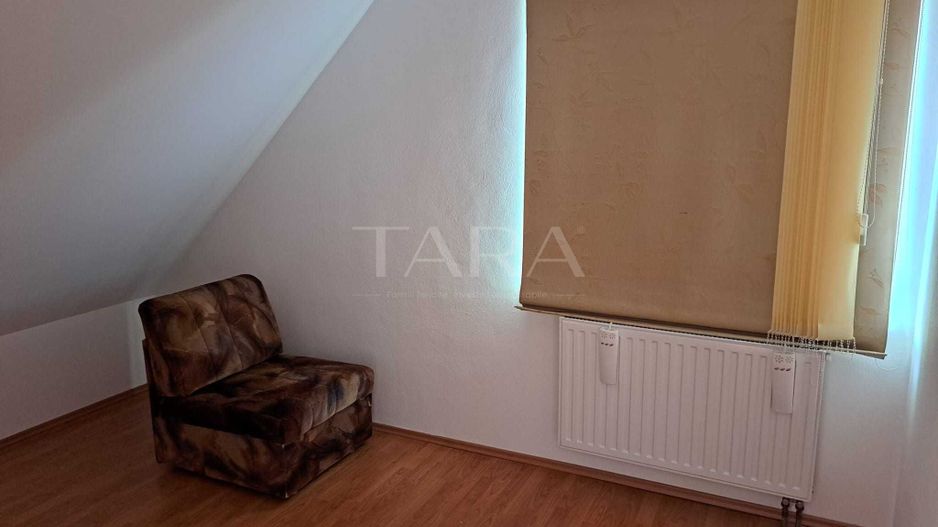 Casă înșiruită tip triplex – zonă liniștită. - Poză 3