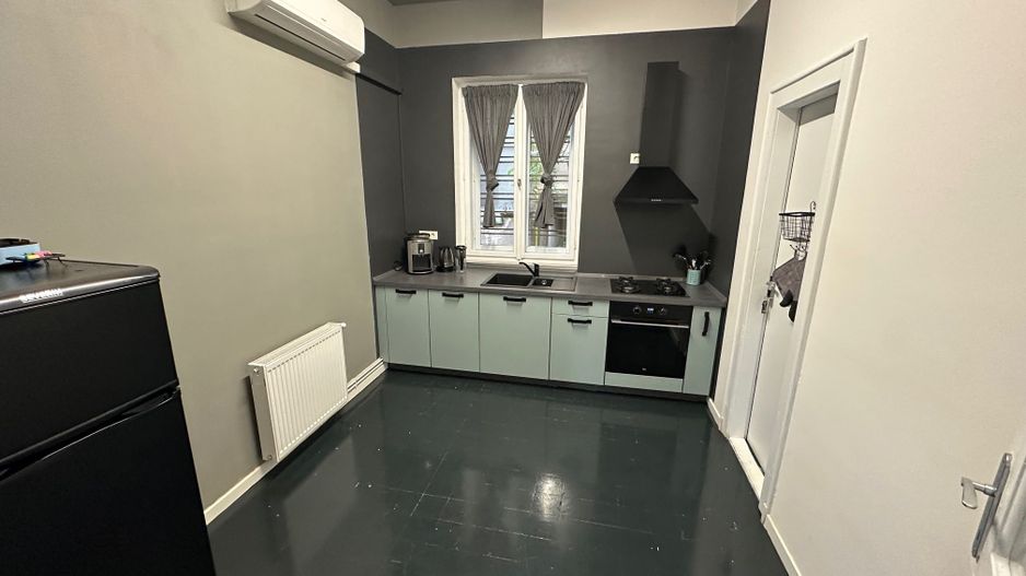 Apartament aproape de Piata Unirii -pretabil pentru birouri - Poză 19