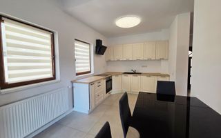 Duplex spațios și complet utilat | Șelimbăr, zonă liniștită - Poză 6