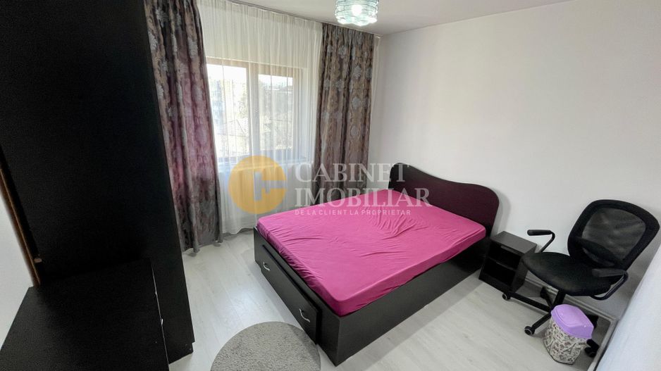 Galata - 3 Camere Decomandat - Mobilat/Utilat - 73 MP - Bloc dupa 1980 - Poză 4