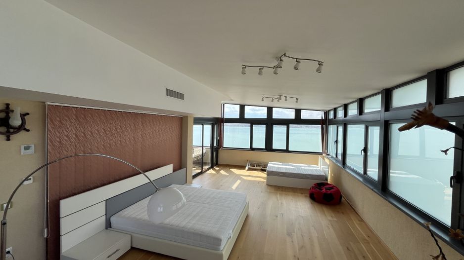 Penthouse cu Vedere Panoramica în Mamaia 295mp Utili și 47mp Terasă Parcare - Poză 13