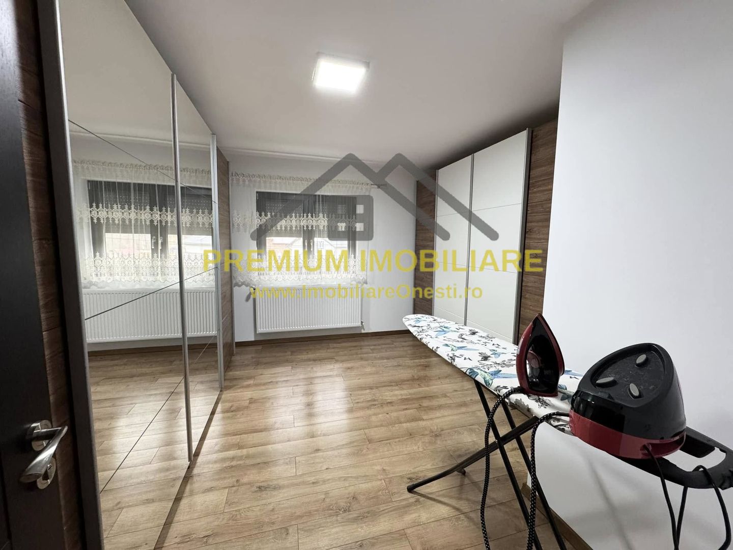 Vila la 13 km de Onesti - Poză 6