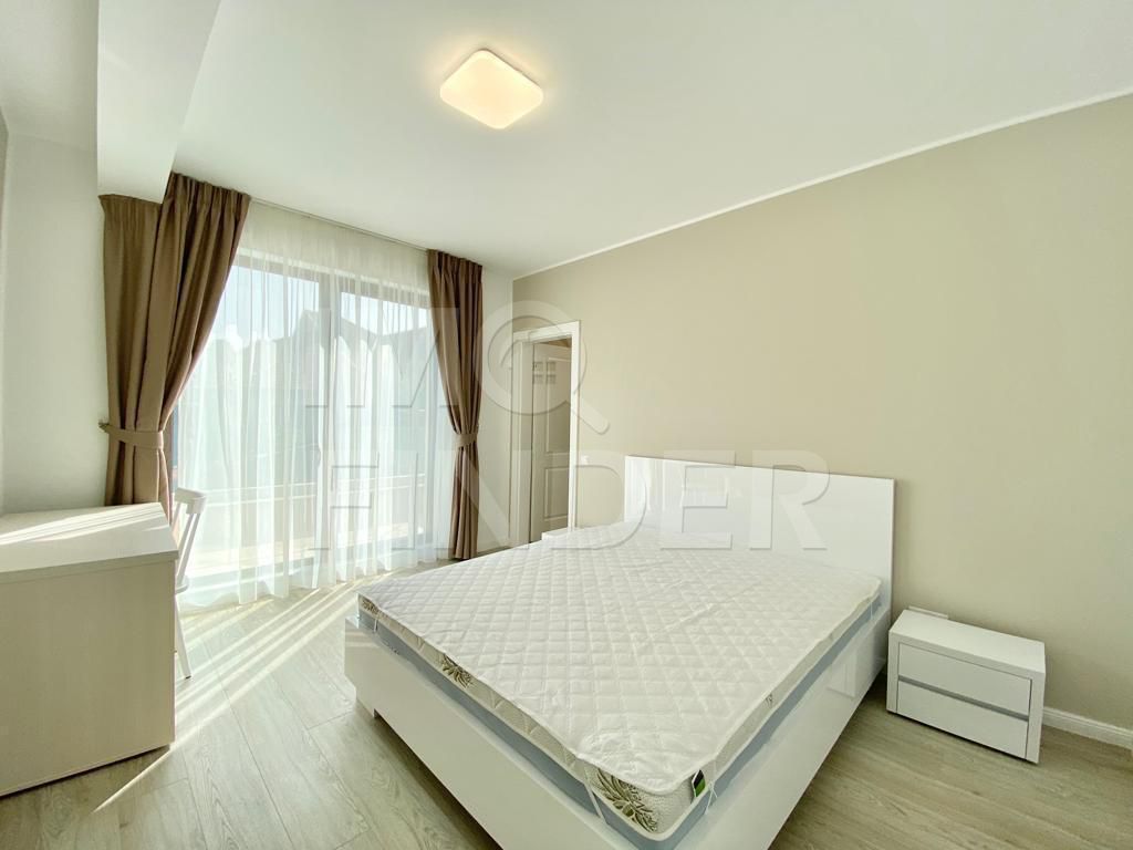 Inchiriere apartament 3 camere situat in vila privata, zona UMF - Poză 16