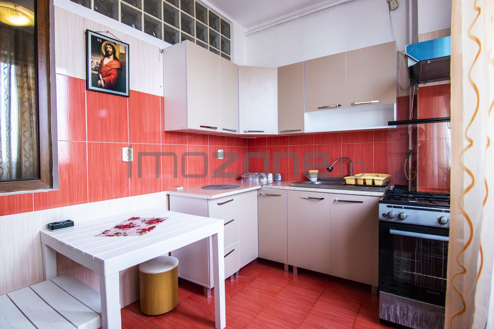 Cartierul Latin, 2 camere, etaj 7/8, 48 mp, mobilat si utilat, loc parcare - Poză 12