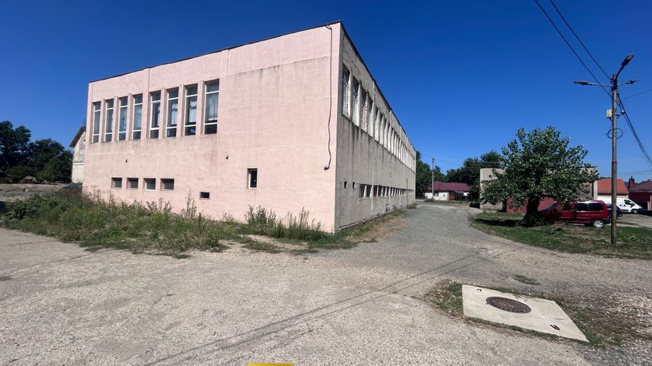 De Vânzare Hală Industrială – Lipova, Județul Arad - Poză 4