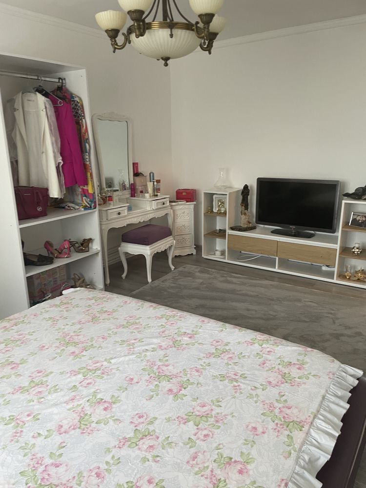 Vand apartament  4 camere - Poză 6